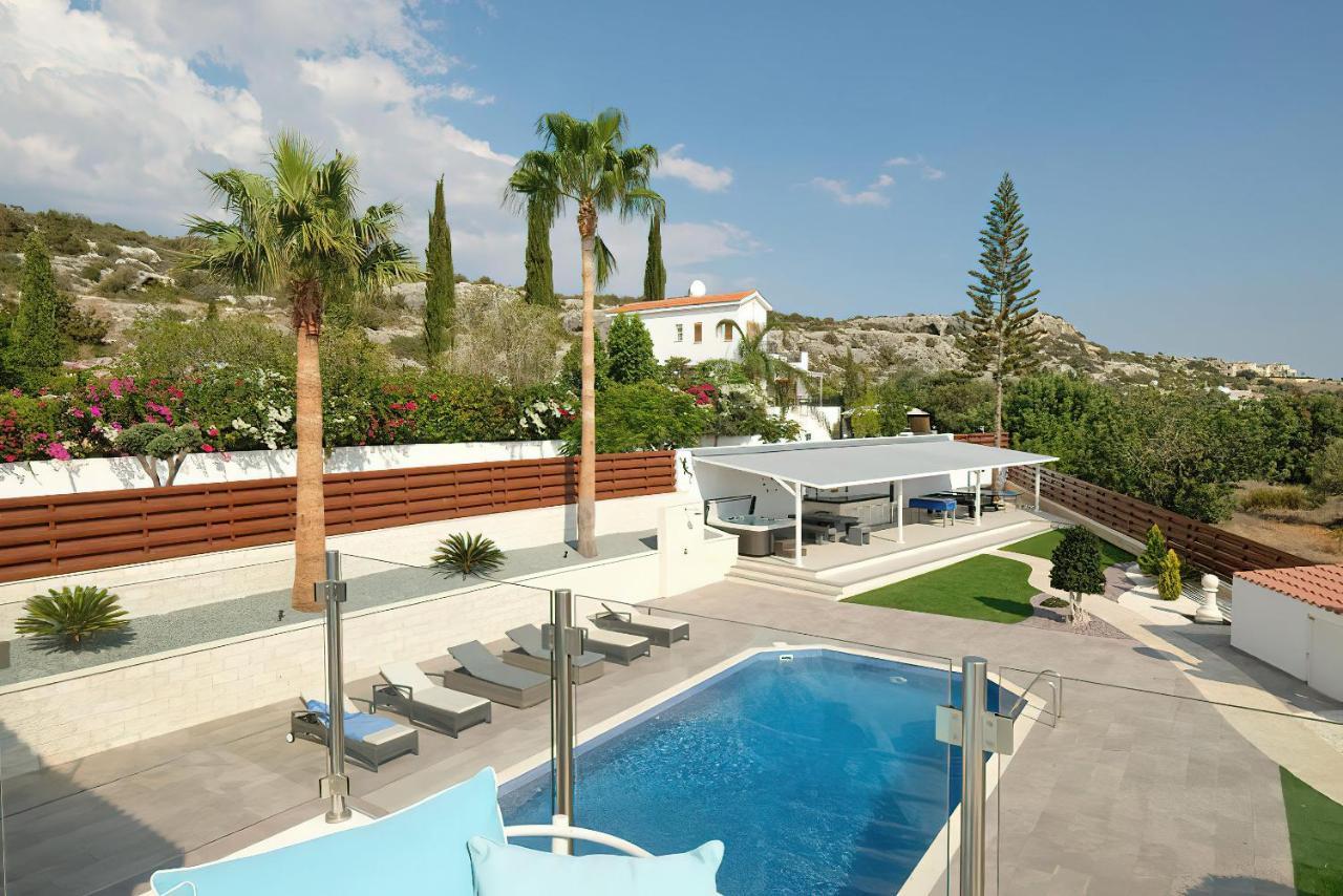 Villa Prasino Coral Bay Exterior photo